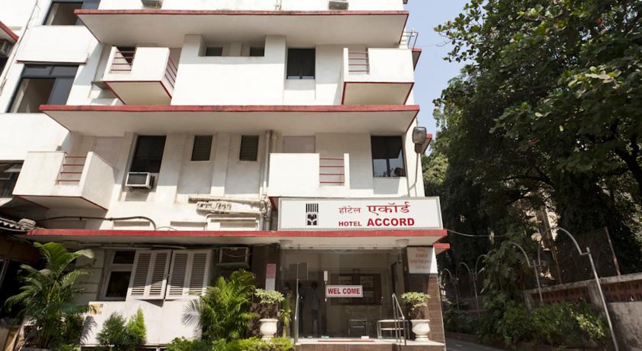 Accord Hotel Mumbai Exterior foto