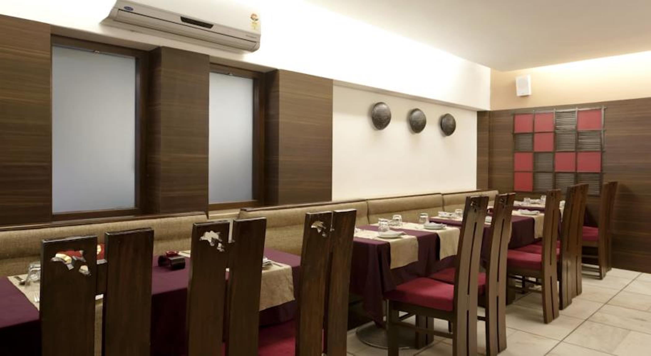 Accord Hotel Mumbai Exterior foto