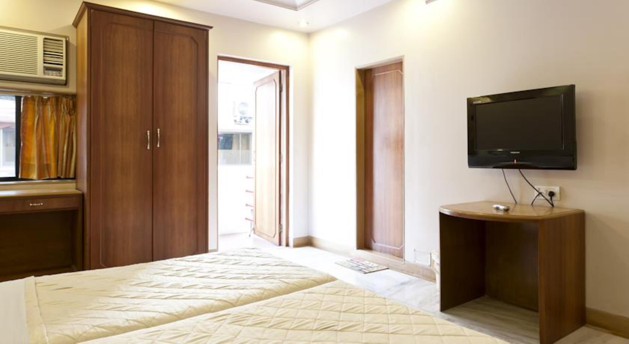 Accord Hotel Mumbai Exterior foto